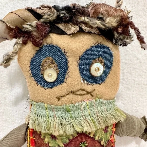 Scrappy Sidekicks Handcrafted Eco-Chic Doll Duo Kantha Embroidery Vintage Fabric - Picture 6 of 8